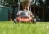 The Role of Lawn Mowing Patterns and Striping for High-End Yard Aesthetics Lawn Mowing Patterns